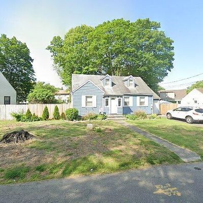 50 Pilgrim Rd, Bridgeport, CT 06610