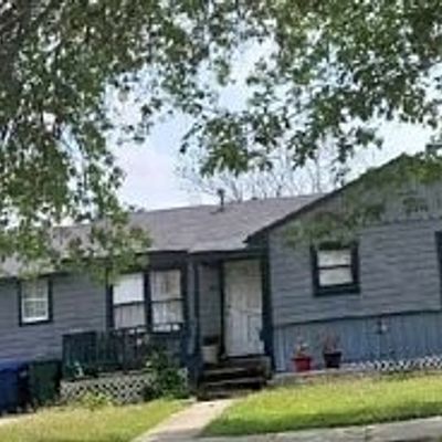 4402 Devon Dr, Corpus Christi, TX 78415