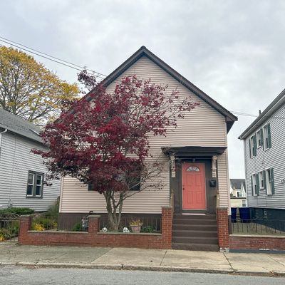66 Rockland St, New Bedford, MA 02740