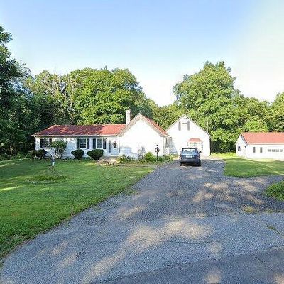 715 Long Cove Rd, Gales Ferry, CT 06335