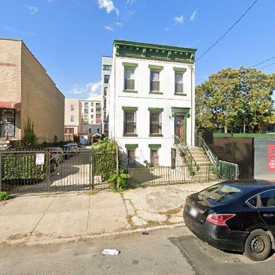 569 Maple St, Brooklyn, NY 11203