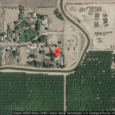 8901 Fuller Dr, Bakersfield, CA 93307