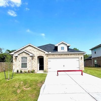 7510 Parkview Dr, Hitchcock, TX 77563