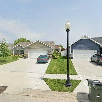 119 Hill Cir, Englewood, OH 45322