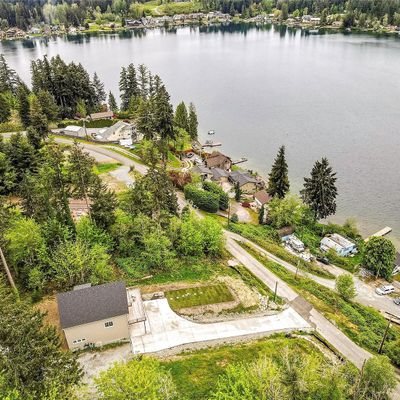 12116 Clear Lake South Rd E, Eatonville, WA 98328