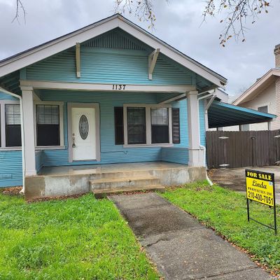 1137 W Magnolia Ave, San Antonio, TX 78201