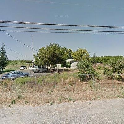 20588 Santa Fe Rd, Escalon, CA 95320