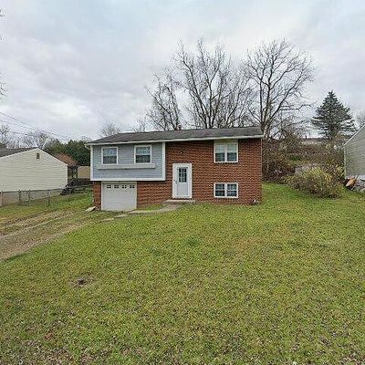 176 Big Horn Rd, Pittsburgh, PA 15239