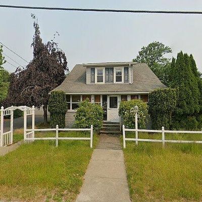 18 Beaumont Rd, Worcester, MA 01604