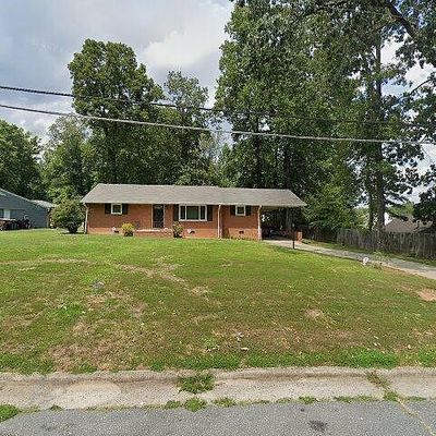 2714 Gwaltney Rd, Greensboro, NC 27407