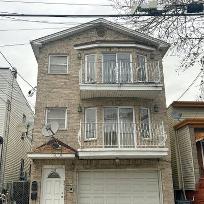 234 Boyd Ave, Jersey City, NJ 07304