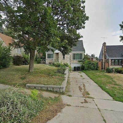 3162 Arcadia Ave, Omaha, NE 68111