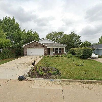 326 Billingslea Dr, Mansfield, TX 76063