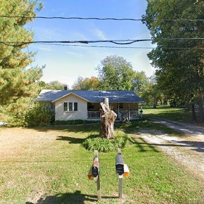 3520 Betzer Ave, Decatur, IL 62526