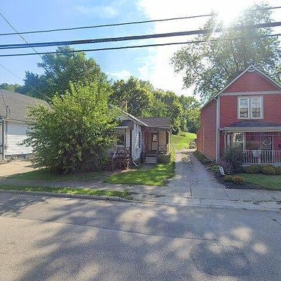 414 N Miami Ave, Cleves, OH 45002