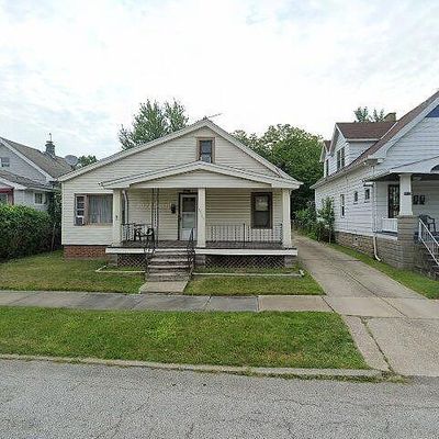 5085 Stanley Ave, Maple Heights, OH 44137