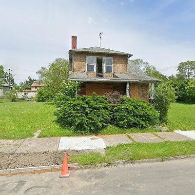 9754 Quincy St, Detroit, MI 48204