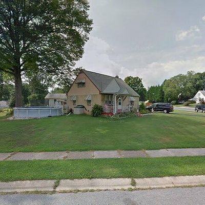 800 Kenyon Ln, Newark, DE 19711