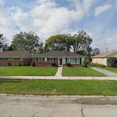 1056 E Villa Dr, Des Plaines, IL 60016