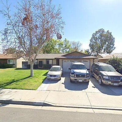 1072 Amber Ln, Lake Elsinore, CA 92530