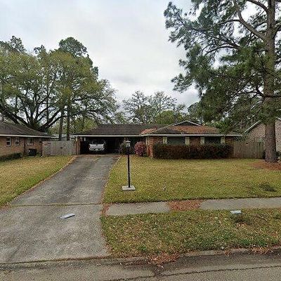 10844 W Robin Hood Dr, Baton Rouge, LA 70815