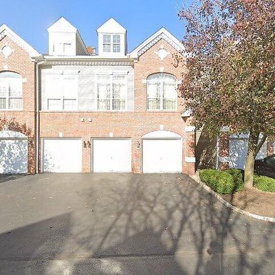 112 Swanstrom Pl E, Union, NJ 07083