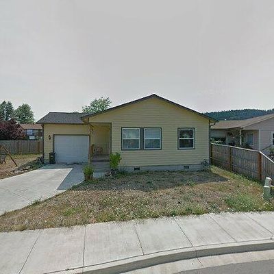 1276 Blossom Ct, Sutherlin, OR 97479