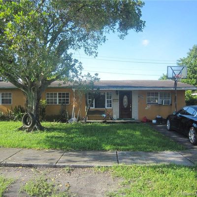 1350 Nw 171 St St, Miami, FL 33169