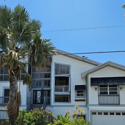 11841 Isle Of Palms Dr, Fort Myers Beach, FL 33931