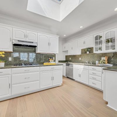 1623 Quesada Ave, San Francisco, CA 94124