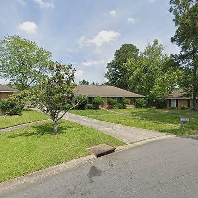 1777 Rue Desiree, Baton Rouge, LA 70810