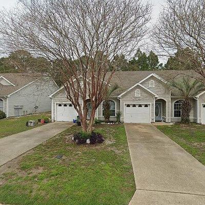 1461 Tiger Lake Dr, Gulf Breeze, FL 32563