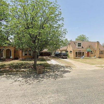 209 N Bishop St, San Angelo, TX 76901