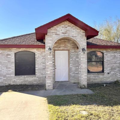 212 Otanes Ave, Laredo, TX 78046