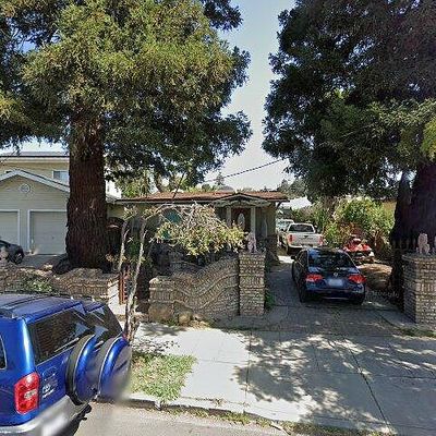 22144 Montgomery St, Hayward, CA 94541