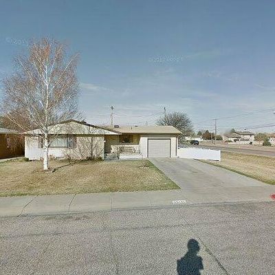 1918 Avenue M, Scottsbluff, NE 69361