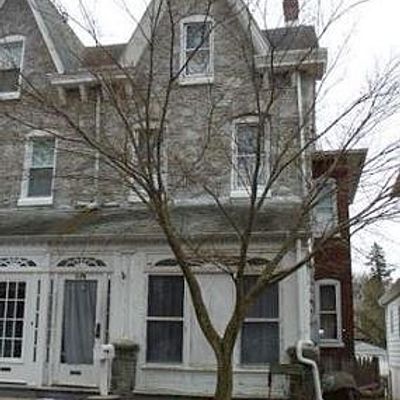 256 Yost Ave, Spring City, PA 19475