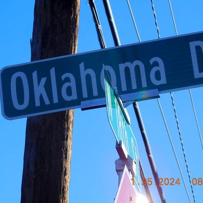 265 Oklahoma Dr, Portales, NM 88130