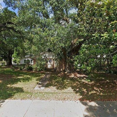 2403 Hewes Ave, Gulfport, MS 39507