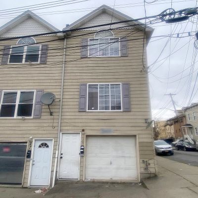 25 Wright St, Staten Island, NY 10304