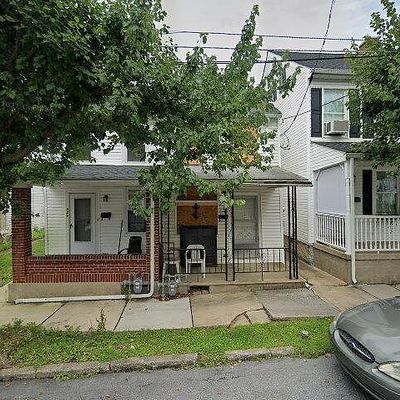 330 Walnut St, Catasauqua, PA 18032