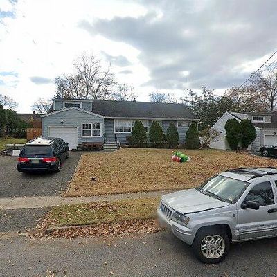 360 Leonard Dr, New Milford, NJ 07646