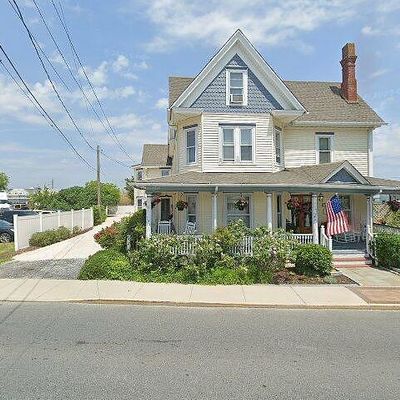 4141 Main St, Chincoteague Island, VA 23336