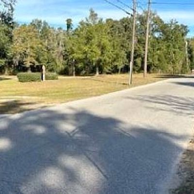 4780 Keyser Ln, Milton, FL 32571