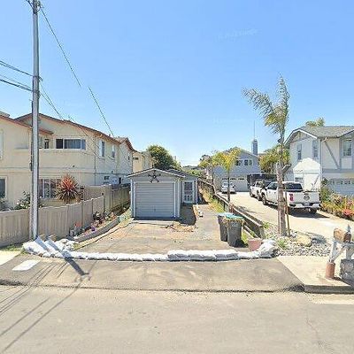 542 Manhattan Ave, Grover Beach, CA 93433