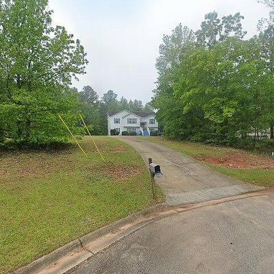 55 Pine Grove Dr, Lagrange, GA 30241