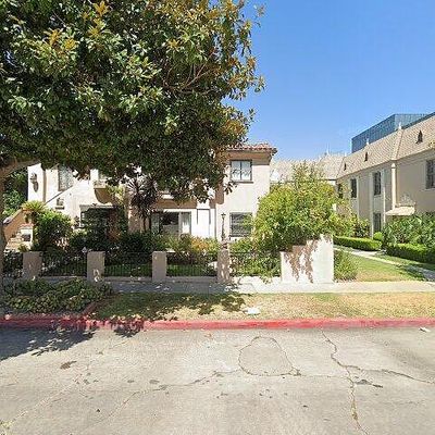 500 Smithwood Dr, Beverly Hills, CA 90212