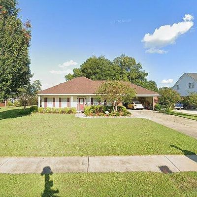 120 Lakeside Dr, Dothan, AL 36301