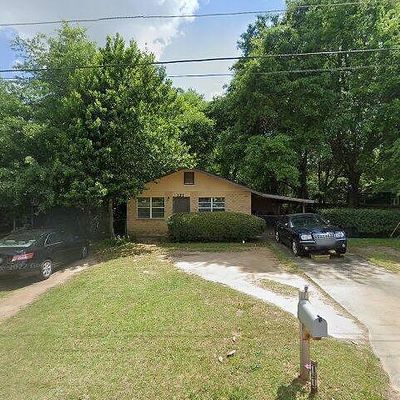 121 Vickie Dr, Warner Robins, GA 31093