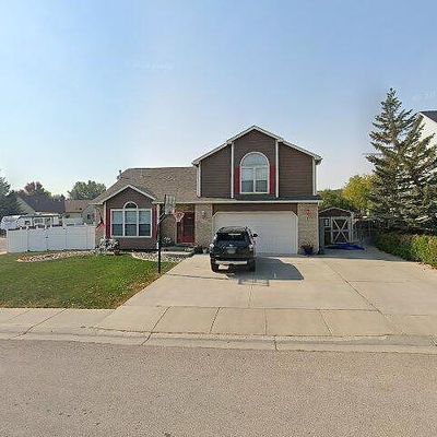 1214 Willow Brook Ln, Gillette, WY 82718